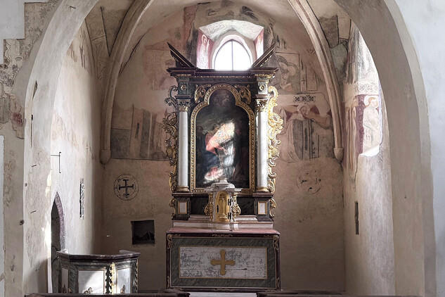 Nález nástěnných maleb v presbytáři kostela Navštívení Panny Marie ve Vysoké Nález nástěnných maleb v presbytáři kostela Navštívení Panny Marie ve Vysoké